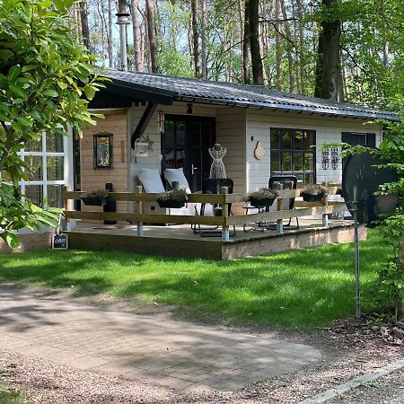 Chalet Sint Zutendaal Exteriör bild