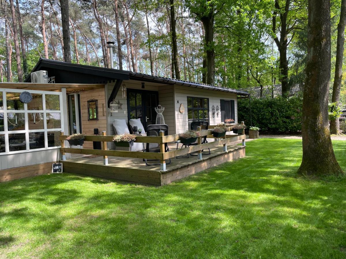Chalet Sint Zutendaal Exteriör bild